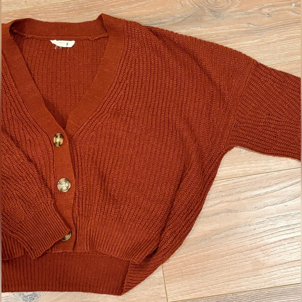 garage auburn knit cropped cardigan